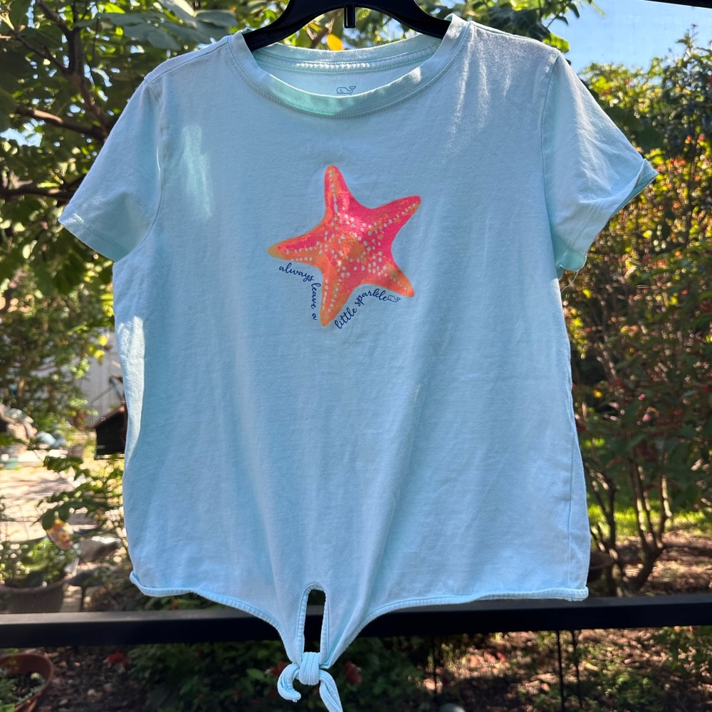 Girls Vineyard vines shirt size XL